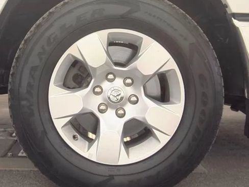 Used 2019 RAM 1500 Big Horn AWD/4WD image 10