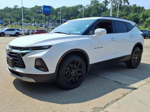 Used 2020 Chevrolet Blazer LT FWD image 3
