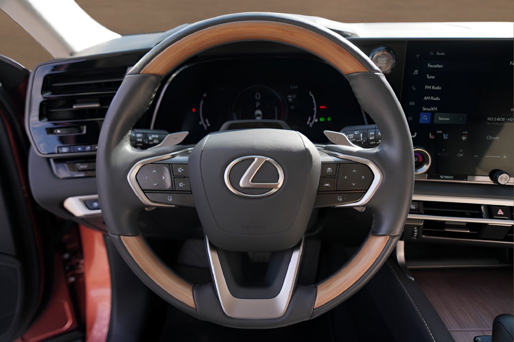 Used 2024 Lexus RX 350 Premium Plus w/ Convenience Package FWD image 12