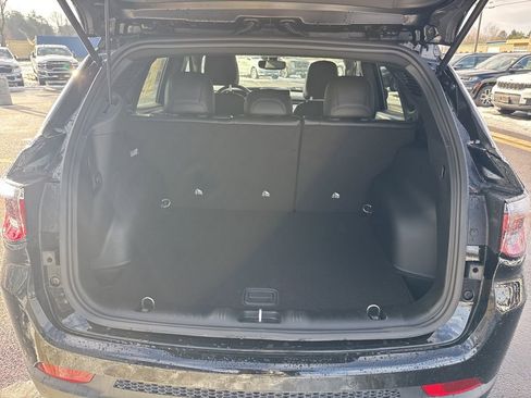 New 2026 Jeep Compass Limited AWD/4WD image 13