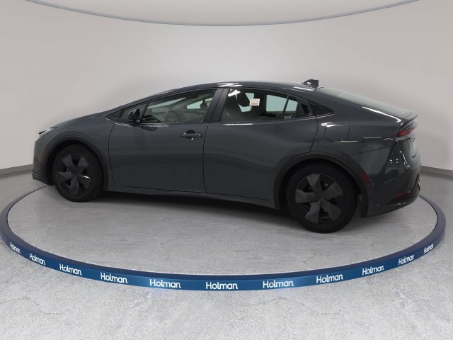 Certified 2025 Toyota Prius LE FWD image 8