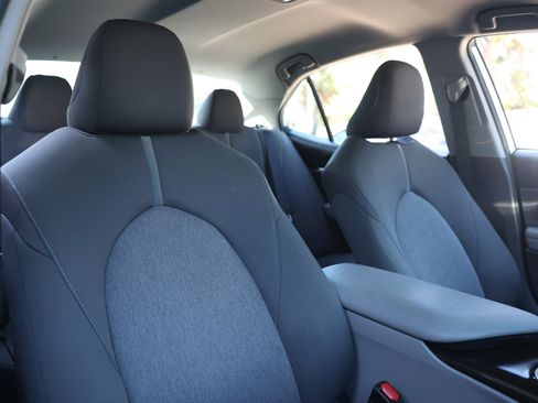 Used 2023 Toyota Camry LE FWD image 22