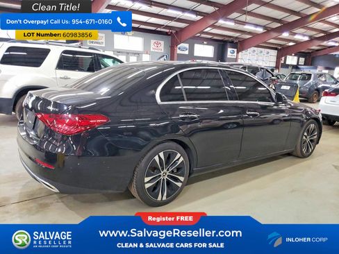 Used 2022 Mercedes-Benz C 300 4MATIC Sedan image 4
