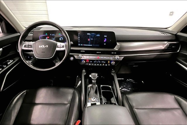 Used 2025 Kia Telluride S AWD/4WD image 17