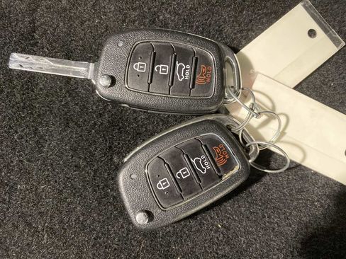 Used 2019 Hyundai Tucson SE image 20