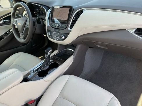 Used 2024 Chevrolet Malibu LT FWD image 23