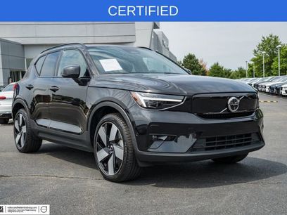 Certified 2024 Volvo XC40 B5 Plus