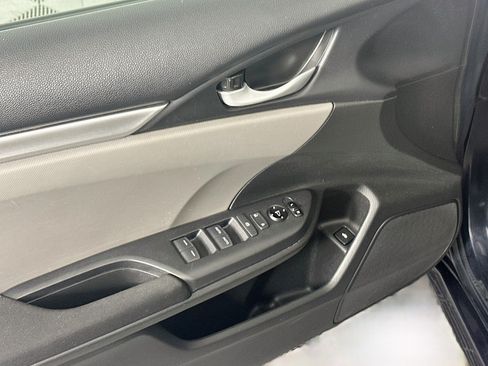 Used 2020 Honda Civic LX image 15