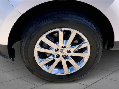 Used 2013 Ford Edge SEL image 11