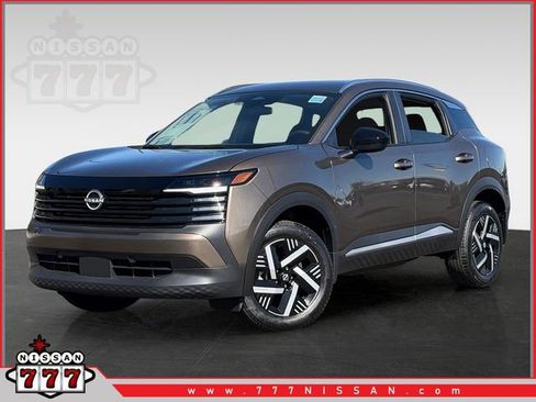 New 2026 Nissan Kicks SV image 1