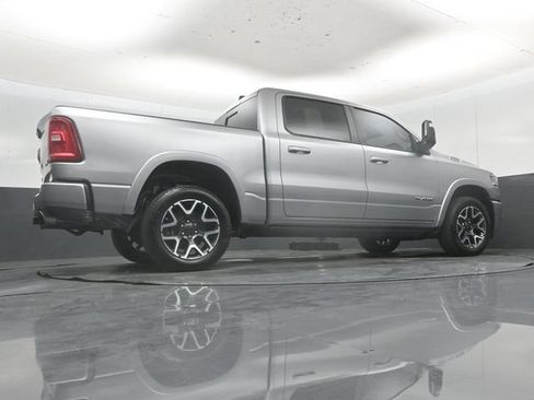 Used 2025 RAM 1500 Laramie AWD/4WD image 48