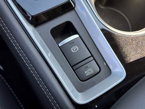 Certified 2025 Nissan Altima 2.5 SL image 34