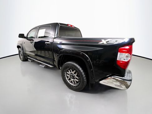 Used 2018 Toyota Tundra SR5 w/ SR5 Upgrade Package image 6