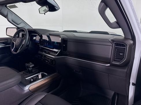 New 2026 Chevrolet Silverado 1500 LT Trail Boss w/ LT Trail Boss Premium Package AWD/4WD image 33