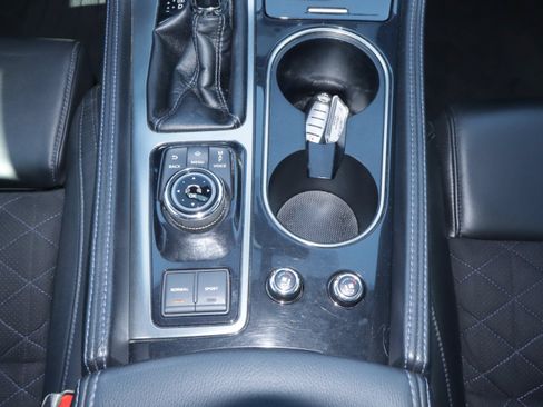Used 2018 Nissan Maxima SR FWD image 18