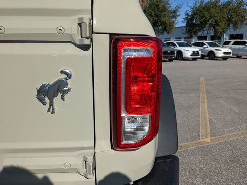 New 2025 Ford Bronco 2-Door image 11