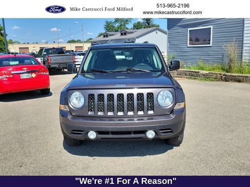 Used 2015 Jeep Patriot Latitude FWD image 8