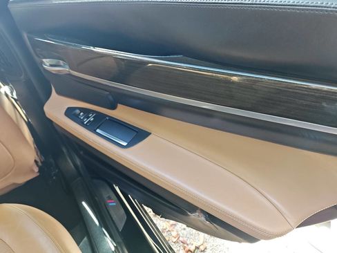Used 2014 BMW 750i xDrive AWD/4WD image 45
