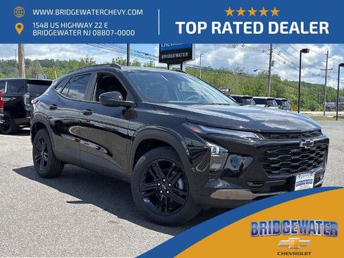 Used 2026 Chevrolet Trax ACTIV w/ Driver Confidence Package FWD image 1