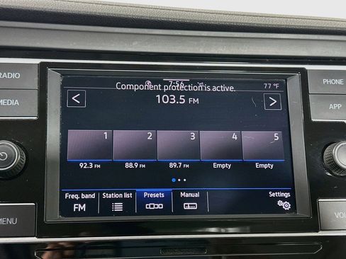 Used 2020 Volkswagen Jetta SE FWD image 21