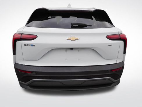 Certified 2025 Chevrolet Blazer EV LT w/ Super Cruise Package AWD/4WD image 6