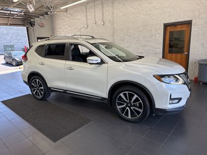 Used 2018 Nissan Rogue SL w/ Premium Package