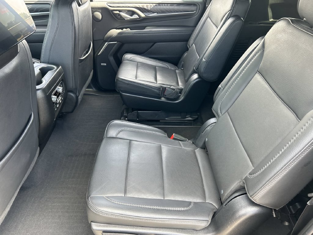 Used 2023 GMC Yukon XL Denali w/ LPO, Floor Liner Package AWD/4WD image 26