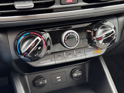 Used 2023 Hyundai Kona SEL image 23