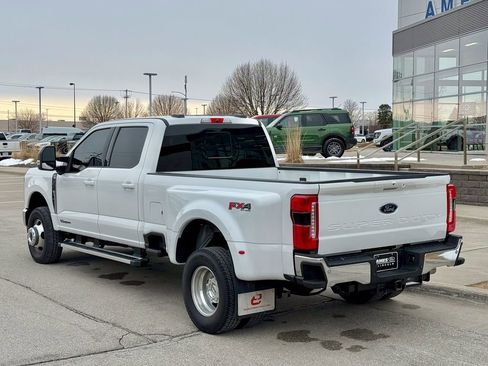 Certified 2025 Ford F350 Lariat image 4