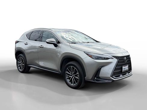 Used 2022 Lexus NX 350h AWD w/ Towing Package (2000 Lbs) image 7