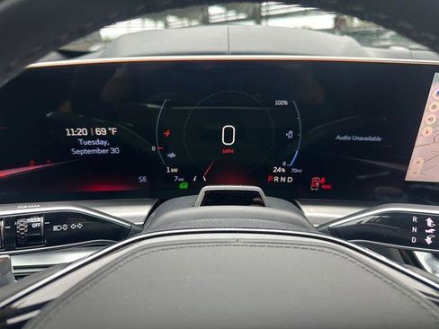 New 2026 Cadillac Lyriq V AWD/4WD image 20