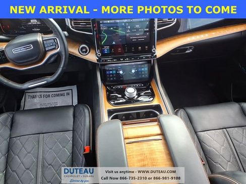 Used 2024 Jeep Grand Wagoneer Series III w/ Rear Seat Video Group 1 image 17