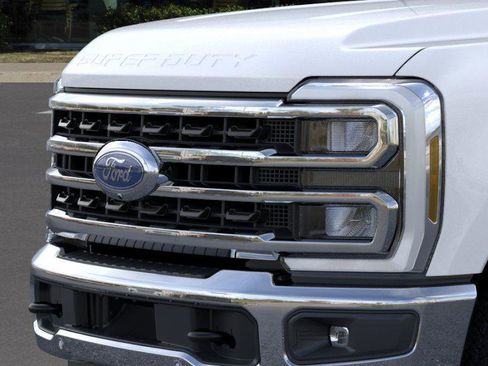 New 2026 Ford F250 King Ranch w/ Chrome Package AWD/4WD image 17