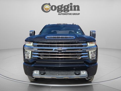 Used 2022 Chevrolet Silverado 3500 High Country image 9