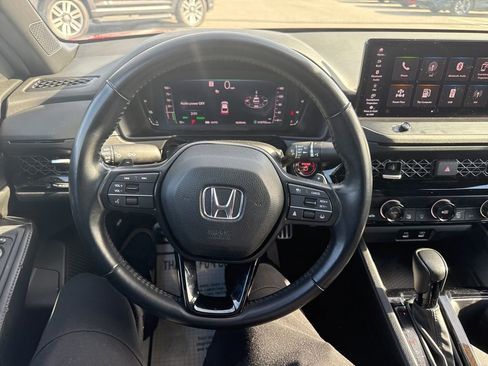 Used 2024 Honda Accord Sport image 21
