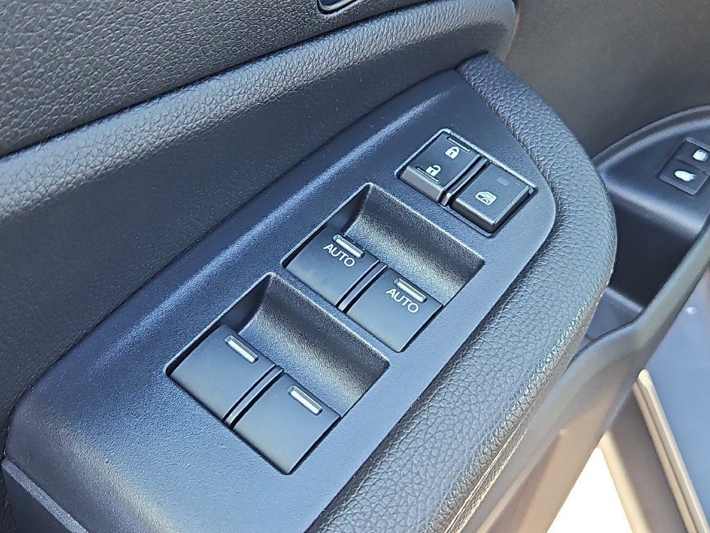 Used 2024 Honda Passport EX-L image 25