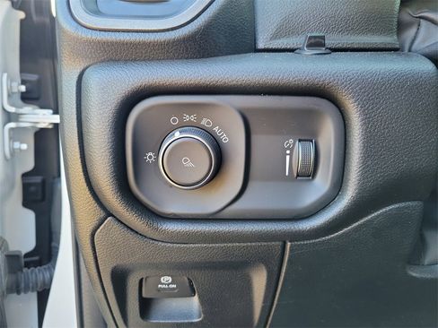 Used 2022 RAM 1500 Tradesman w/ Level 1 Safety Group image 14