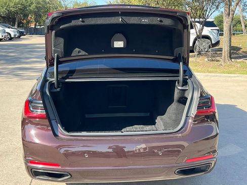 Used 2020 BMW 740i RWD image 26