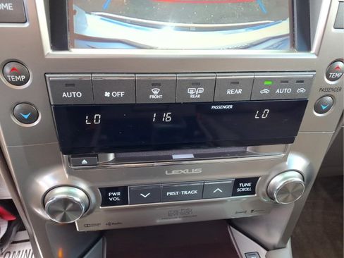 Used 2015 Lexus GX 460 Luxury AWD/4WD image 12