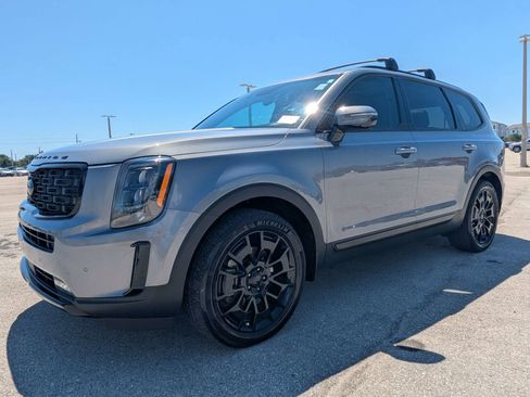 Certified 2021 Kia Telluride SX w/ SX Prestige Package AWD/4WD image 9