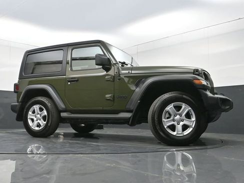 Used 2021 Jeep Wrangler Sport S image 31