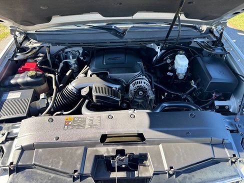 Used 2013 Chevrolet Avalanche LT w/ All-Star Edition image 19