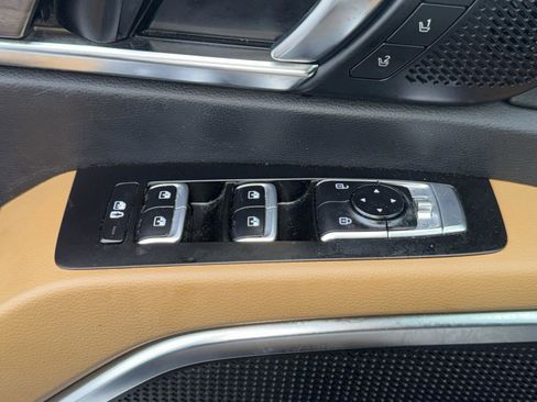 Used 2021 Kia Telluride SX w/ Towing Package image 12