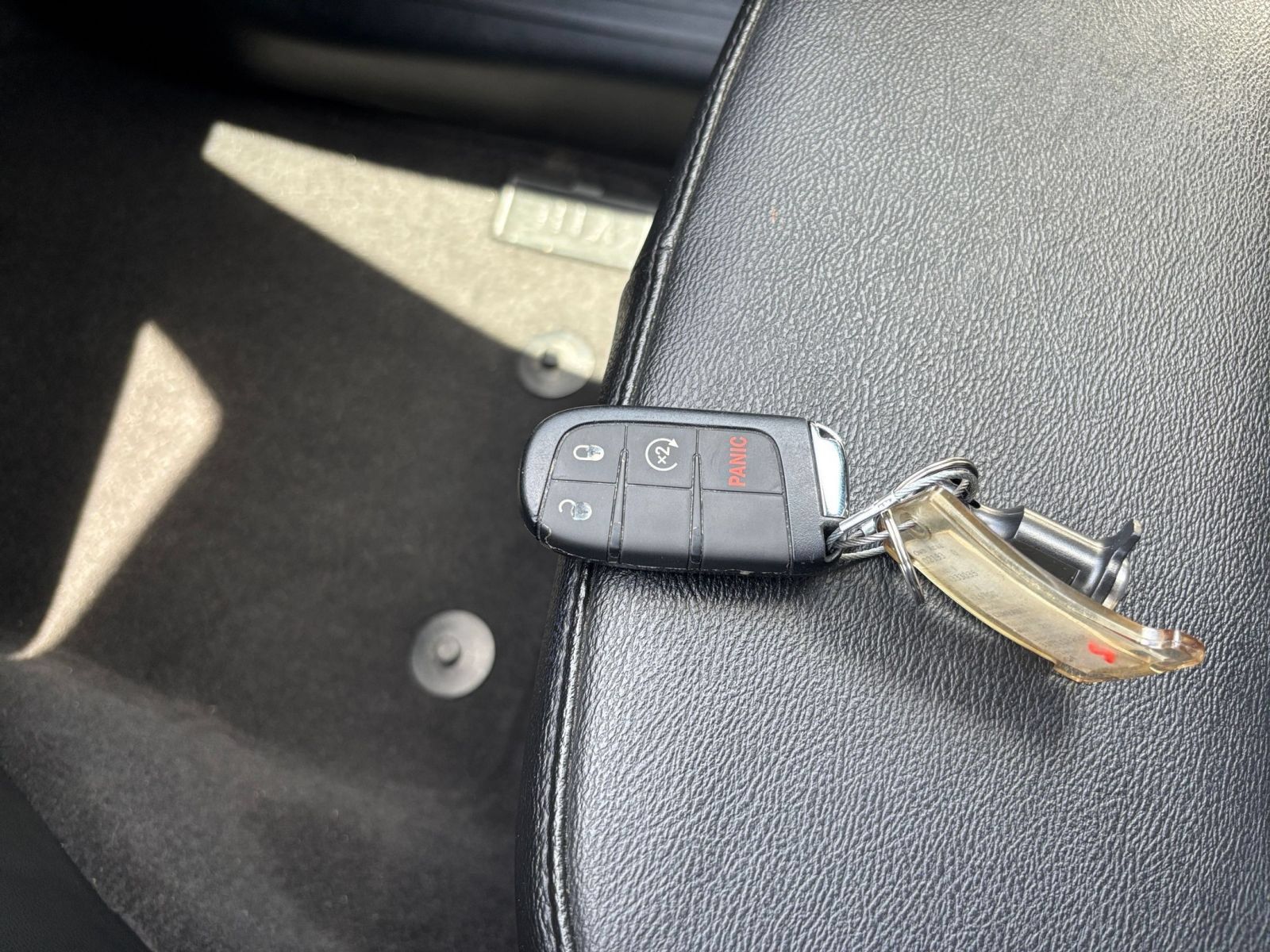 Used 2025 Jeep Compass Limited AWD/4WD image 20