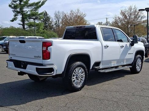 Used 2020 Chevrolet Silverado 2500 High Country w/ Z71 Off-Road Package AWD/4WD image 10