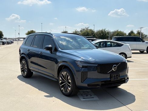 New 2026 Volvo XC90 B6 Ultra w/ Protection Package Premier image 4