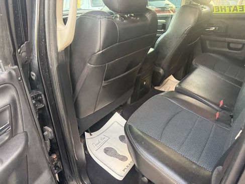 Used 2015 RAM 1500 Sport w/ Black Ram 1500 Sport Group AWD/4WD image 8