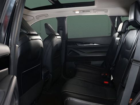 Used 2023 INFINITI QX60 Pure FWD image 11