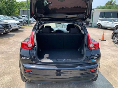 Used 2012 Nissan Juke SV FWD image 20