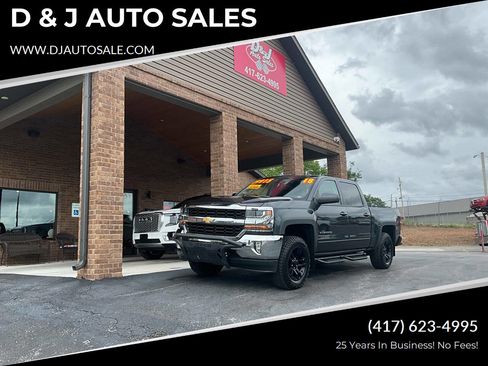 Used 2018 Chevrolet Silverado 1500 LT w/ All Star Edition AWD/4WD image 1